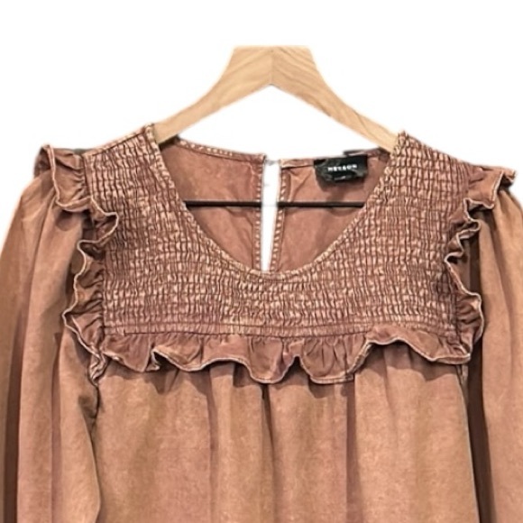 Heyson Mineral Wash Long Sleeve Smocked Neck Top Women’s Size Small - Picture 5 of 10